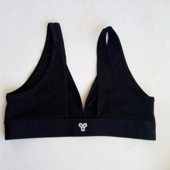 TNA Triangle Style Black Bralette Size L - Picture 1 of 13